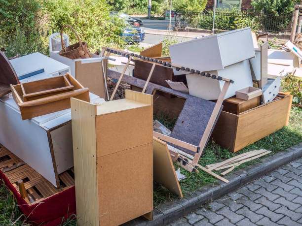 Best Retail Junk Removal  in Wading River, NY